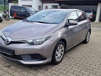 Gebraucht Toyota Auris Cool 99 PS (72 kW) 2016 Grau Limousine