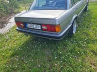 gebraucht BMW 320 320 i