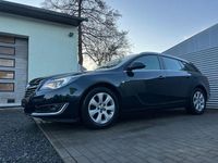 Gebraucht Opel Insignia Edition 140 PS (102 kW) 2014 Grün Kombi