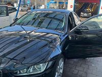 Gebraucht Jaguar XE Pure 179 PS (131 kW) 2015 Schwarz Limousine