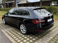 Gebraucht Skoda Superb Style 190 PS (139 kW) 2018 Schwarz Kombi