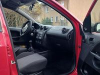 Gebraucht Ford Fiesta Ghia 68 PS (50 kW) 2005 Rot Kleinwagen
