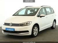 Gebraucht VW Touran Comfortline 150 PS (110 kW) 2020 Pure white Van / Kleinbus