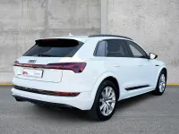 Gebraucht Audi e-tron Sport 369 kW (503 PS) 2022 Weiß SUV