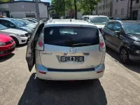 Gebraucht Mazda 5 Exclusive 145 PS (106 kW) 2006 Silber Van / Kleinbus