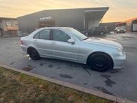 Gebraucht Mercedes C280 Avantgarde 231 PS (169 kW) 2005 Silber Limousine