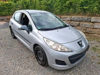 Gebraucht Peugeot 207 Filou 73 PS (53 kW) 2008 Silber Limousine