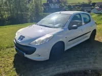 Gebraucht Peugeot 206+ 70 PS (51 kW) 2011 Kleinwagen
