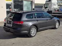 Usata VW Passat Comfortline 120 CV (88 kW) 2018 Grigio Station wagon