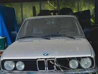 Gebraucht BMW 524 116 PS (85 kW) 1986 Gold Limousine