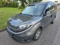 Gebraucht Fiat Doblò 101 PS (74 kW) 2022 Colore esterno (grau (met)) Van / Kleinbus
