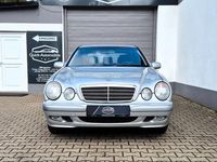 Gebraucht Mercedes E240 Classic 170 PS (125 kW) 2001 Silber Limousine