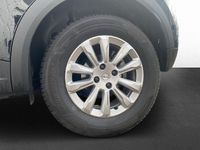 Gebraucht Opel Mokka Enjoy 101 PS (74 kW) 2024 Lackierung schwarz perla nera/ SUV