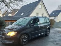 Gebraucht VW Touran 131 PS (96 kW) 2008 Beige Van / Kleinbus