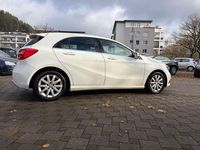 Gebraucht Mercedes A200 156 PS (114 kW) 2014 Calcitweiss  unilack Kleinwagen