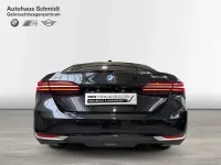 Gebraucht BMW i5 250 kW (340 PS) 2024 Saphirschwarz Limousine