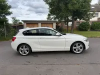 Gebraucht BMW 116 Sport Line 109 PS (80 kW) 2016 Weiß Kleinwagen