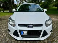 Gebraucht Ford Focus 101 PS (74 kW) 2014 Weiß Kombi