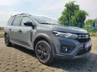 Gebraucht Dacia Jogger Extreme 141 PS (103 kW) 2023 Grau Van / Kleinbus