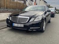 Gebraucht Mercedes E300 Avantgarde 236 PS (173 kW) 2012 Schwarz Limousine