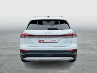 Gebraucht Audi Q4 e-tron Ambiente 210 kW (286 PS) 2025 Gletscherweiß metallic SUV