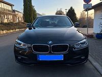 Gebraucht BMW 320 Advantage 190 PS (139 kW) 2018 Schwarz Limousine
