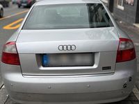Gebraucht Audi A4 115 PS (84 kW) 2005 Grau Limousine