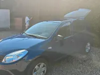 Gebraucht Dacia Sandero 75 PS (55 kW) 2009 Blau Kleinwagen