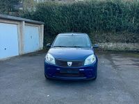Second-hand Dacia Sandero 80 CP (58 kW) 2009 Albastru Hatchback
