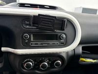 Gebraucht Renault Twingo 67 PS (49 kW) 2016 Weiß Kleinwagen