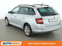 Gebraucht Skoda Fabia Joy 90 PS (66 kW) 2016 Grau Kombi