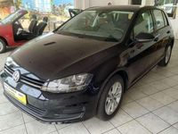 Gebraucht VW Golf VII Comfortline 125 PS (91 kW) 2016 Deep black perleffekt Kleinwagen
