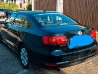 Gebraucht VW Jetta 105 PS (77 kW) 2012 Schwarz Limousine