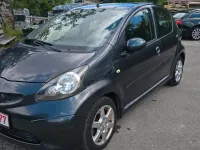 Gebraucht Toyota Aygo 68 PS (50 kW) 2006 Schwarz Kleinwagen