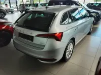 Gebraucht Skoda Scala Selection 116 PS (85 kW) 2025 Brilliantsilber (metallic) Kleinwagen