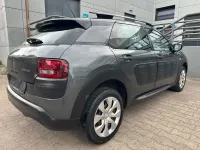 Gebraucht Citroën C4 Feel 99 PS (72 kW) 2017 Grau Limousine