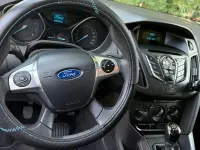 Gebraucht Ford Focus 85 PS (62 kW) 2014 Schwarz Kombi