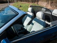 Gebraucht Audi Cabriolet Sport 177 PS (130 kW) 2013 Blau Cabrio