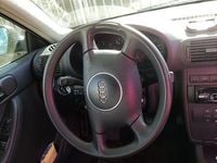 Second-hand Audi A3 Ambition 102 CP (75 kW) 2002 Albastru Hatchback