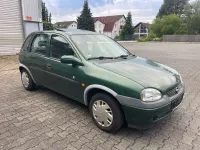 Gebraucht Opel Corsa 65 PS (47 kW) 1998 Grün Kleinwagen
