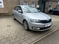 Gebraucht Skoda Rapid Elegance 105 PS (77 kW) 2014 Silber Kleinwagen