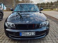 Gebraucht BMW 116 122 PS (89 kW) 2009 Schwarz Kleinwagen