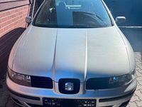 Gebraucht Seat Leon 105 PS (77 kW) 2002 Silber Kleinwagen