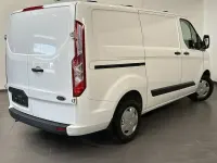 Gebraucht Ford Transit Custom 105 PS (77 kW) 2022 Frostweiã Van / Kleinbus