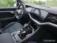 Neu VW Touareg R-line 286 PS (210 kW) 2025 Grenadillschwarz metallic SUV