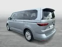 Używany VW Multivan Life 177 KM (130 kW) 2025 Srebrny Minivan