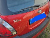 Gebraucht Kia Rio Basis 97 PS (71 kW) 2009 Rot Limousine