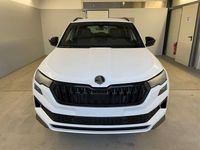 Neu Skoda Karoq SportLine 190 PS (139 kW) 2026 [2y2y] moon white perle... SUV
