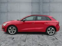 Gebraucht Audi A3 S-Line 150 PS (110 kW) 2023 Tangorot metallic Limousine