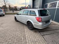 Gebraucht Opel Astra 80 PS (58 kW) 2005 Silber Kombi